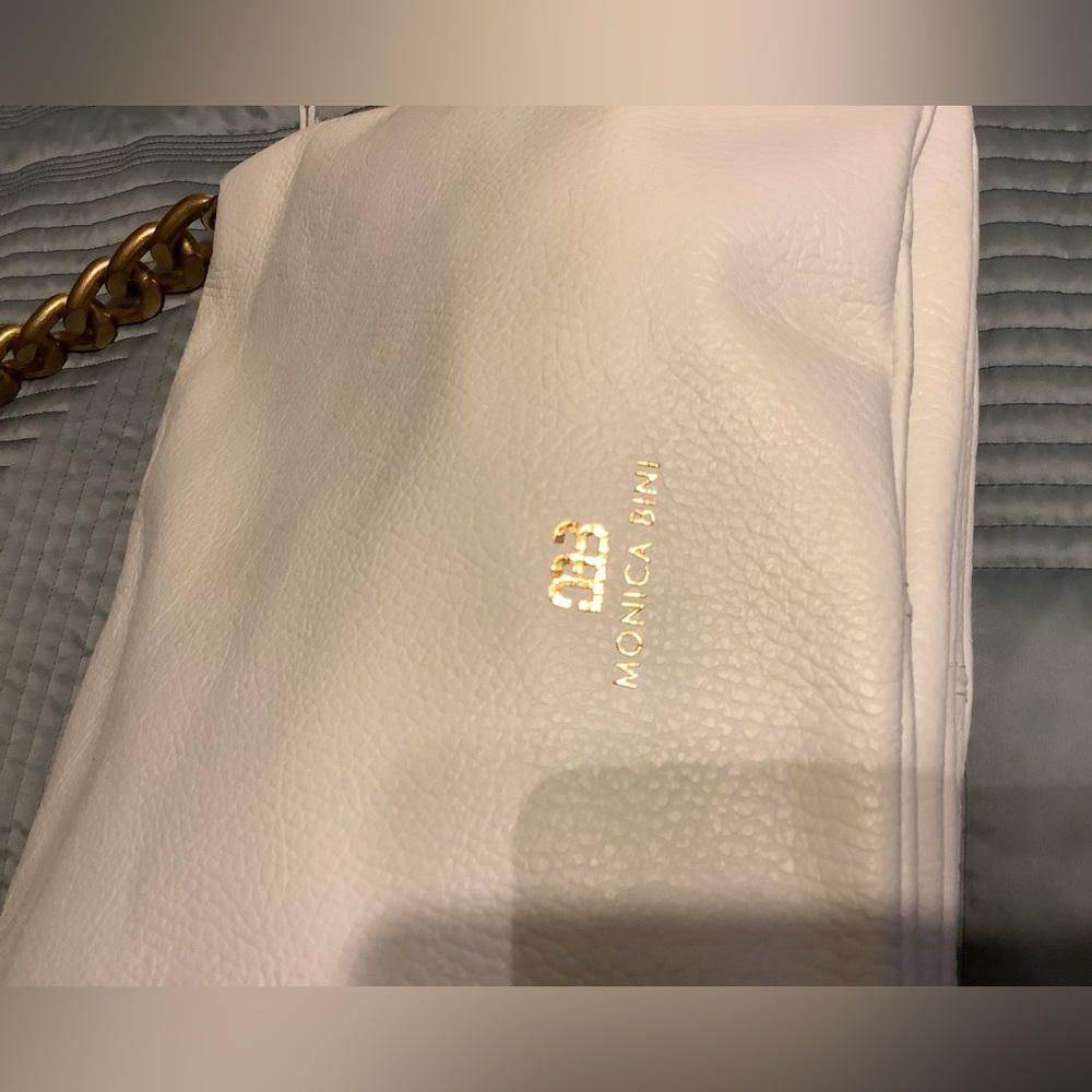 Monica Bini White Leather Handbag Purse With Gold Chain Strap NEW - Picture 9 of 11